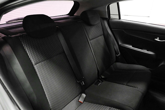 Kia Rio, 2018 года, пробег 130000 км