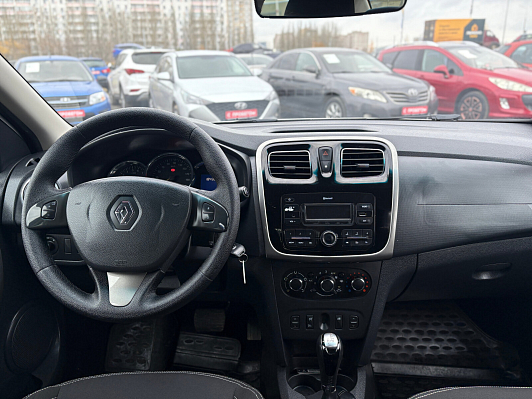 Renault Logan Privilege, 2018 года, пробег 184328 км