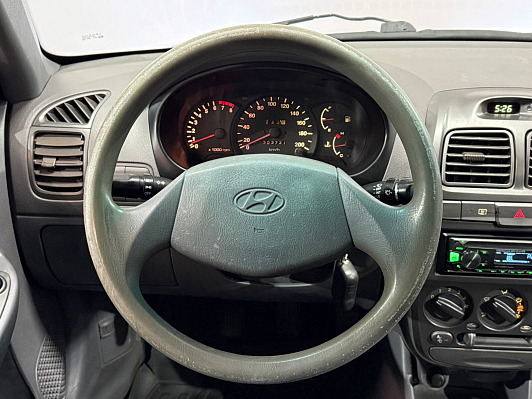 Hyundai Accent, 2007 года, пробег 303720 км