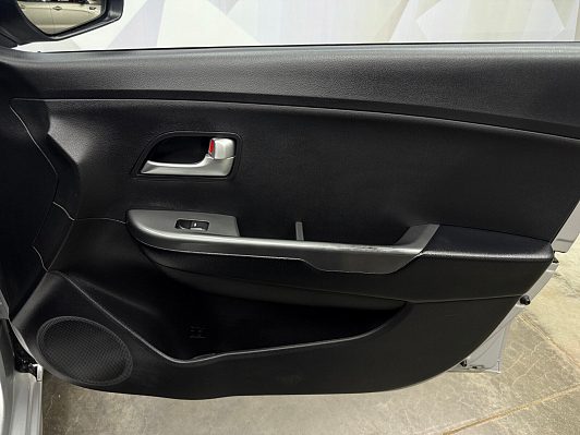 Kia Rio Comfort, 2014 года, пробег 97413 км