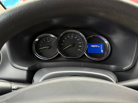 Renault Logan Confort, 2017 года, пробег 140269 км