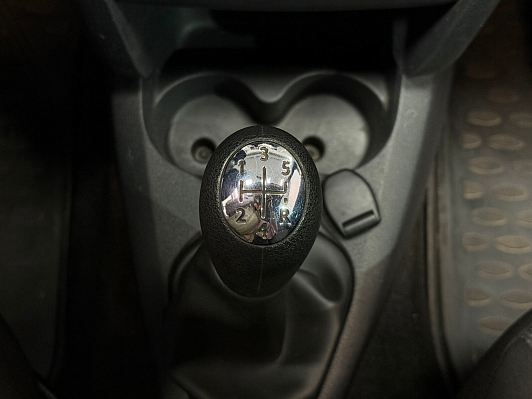 Renault Logan Confort, 2017 года, пробег 126000 км