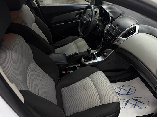 Chevrolet Cruze LS, 2014 года, пробег 240000 км