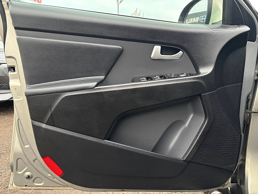 Kia Sportage Luxe, 2011 года, пробег 221252 км