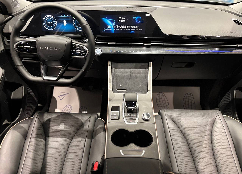 Omoda C5 Drive, серебряный