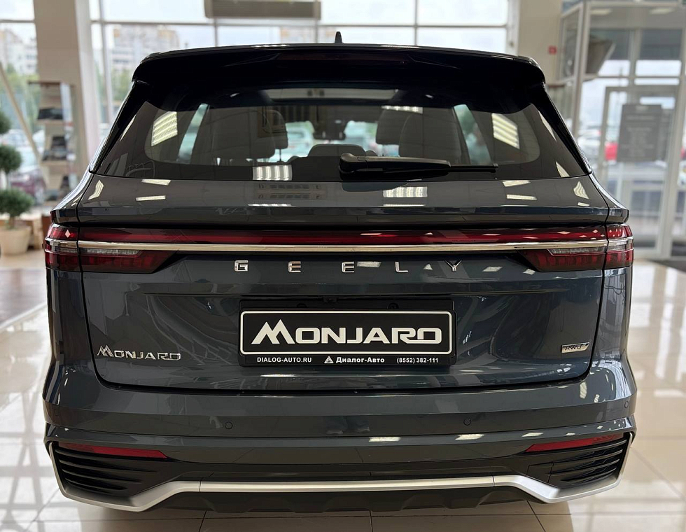 Geely Monjaro Luxury, серый