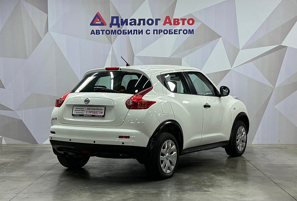 Nissan Juke XE, 2013 года, пробег 109000 км