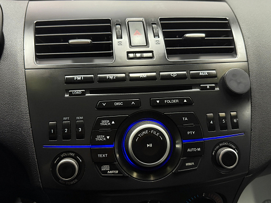 Mazda 3 Touring, 2012 года, пробег 186457 км