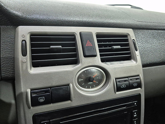 Lada (ВАЗ) Priora Люкс, 2012 года, пробег 223043 км