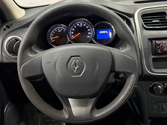 Renault Logan Confort, 2017 года, пробег 126000 км