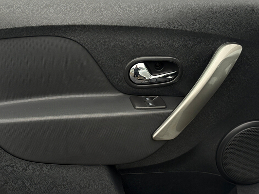 Renault Logan Privilege, 2018 года, пробег 184328 км