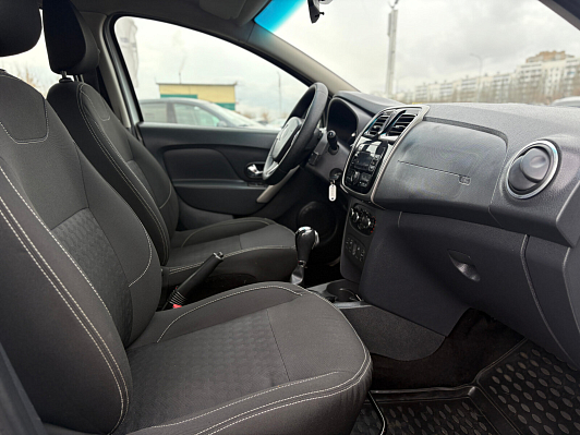 Renault Logan Privilege, 2018 года, пробег 184328 км