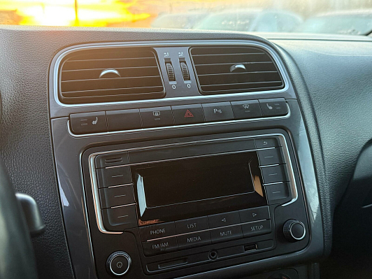 Volkswagen Polo SELECT, 2019 года, пробег 42017 км