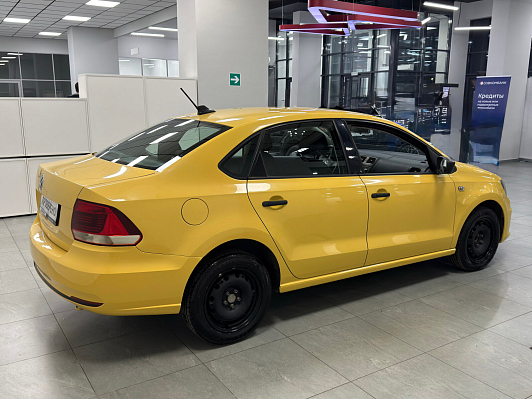 Volkswagen Polo Trendline, 2017 года, пробег 152795 км