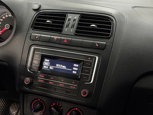 Volkswagen Polo Trendline, 2016 года, пробег 145000 км