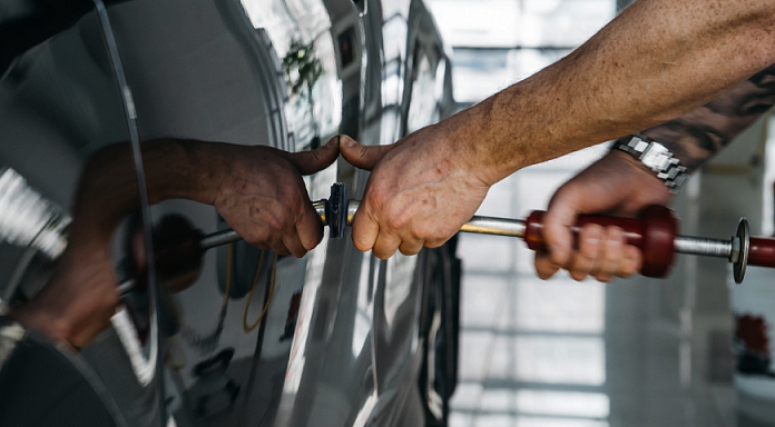 Замена фары в автосервисе Диалог Авто